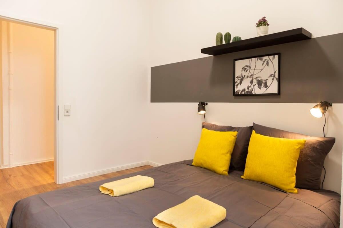 Modern 2 Bedroom Apartment In Berlin Schoeneberg Buitenkant foto
