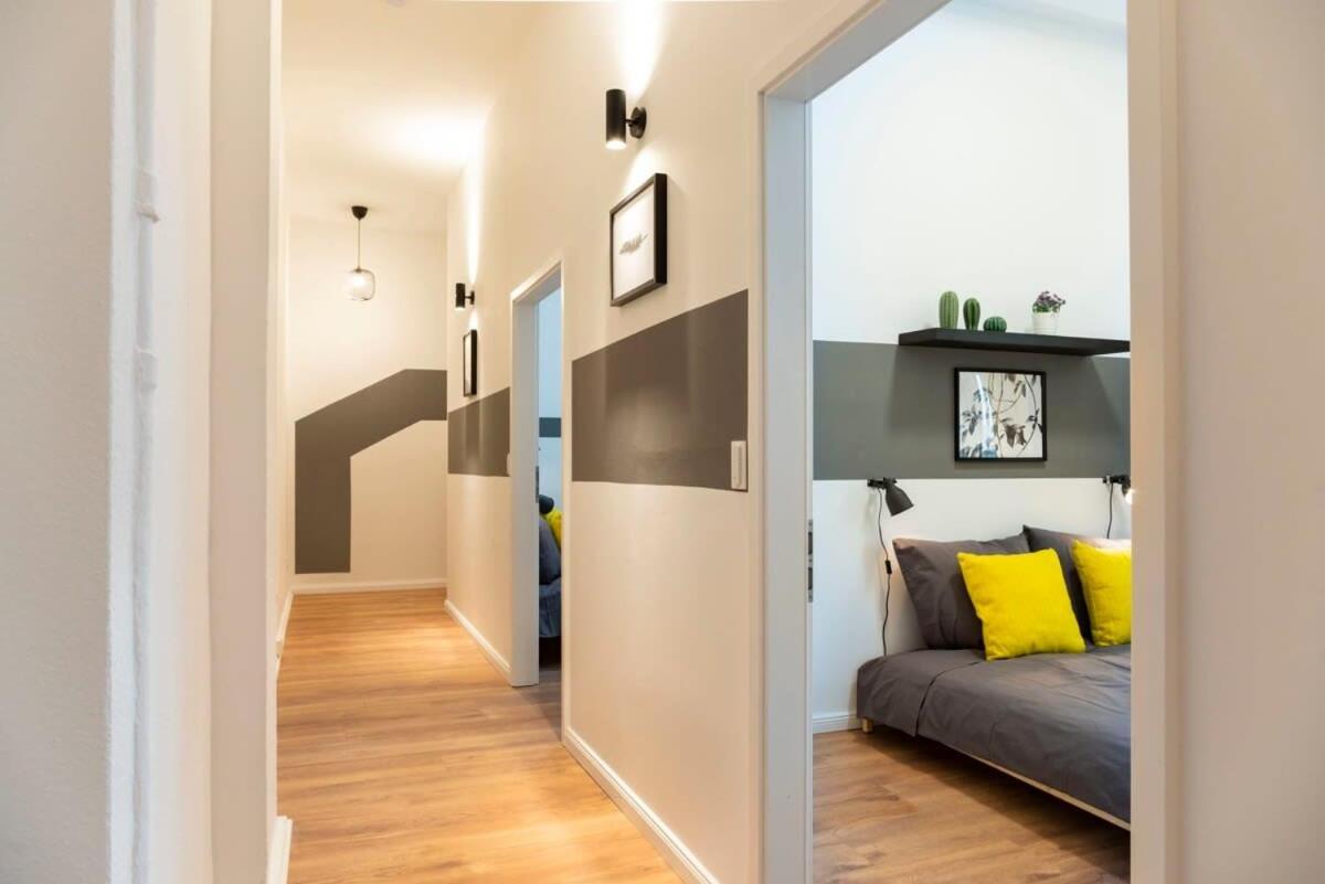 Modern 2 Bedroom Apartment In Berlin Schoeneberg Buitenkant foto
